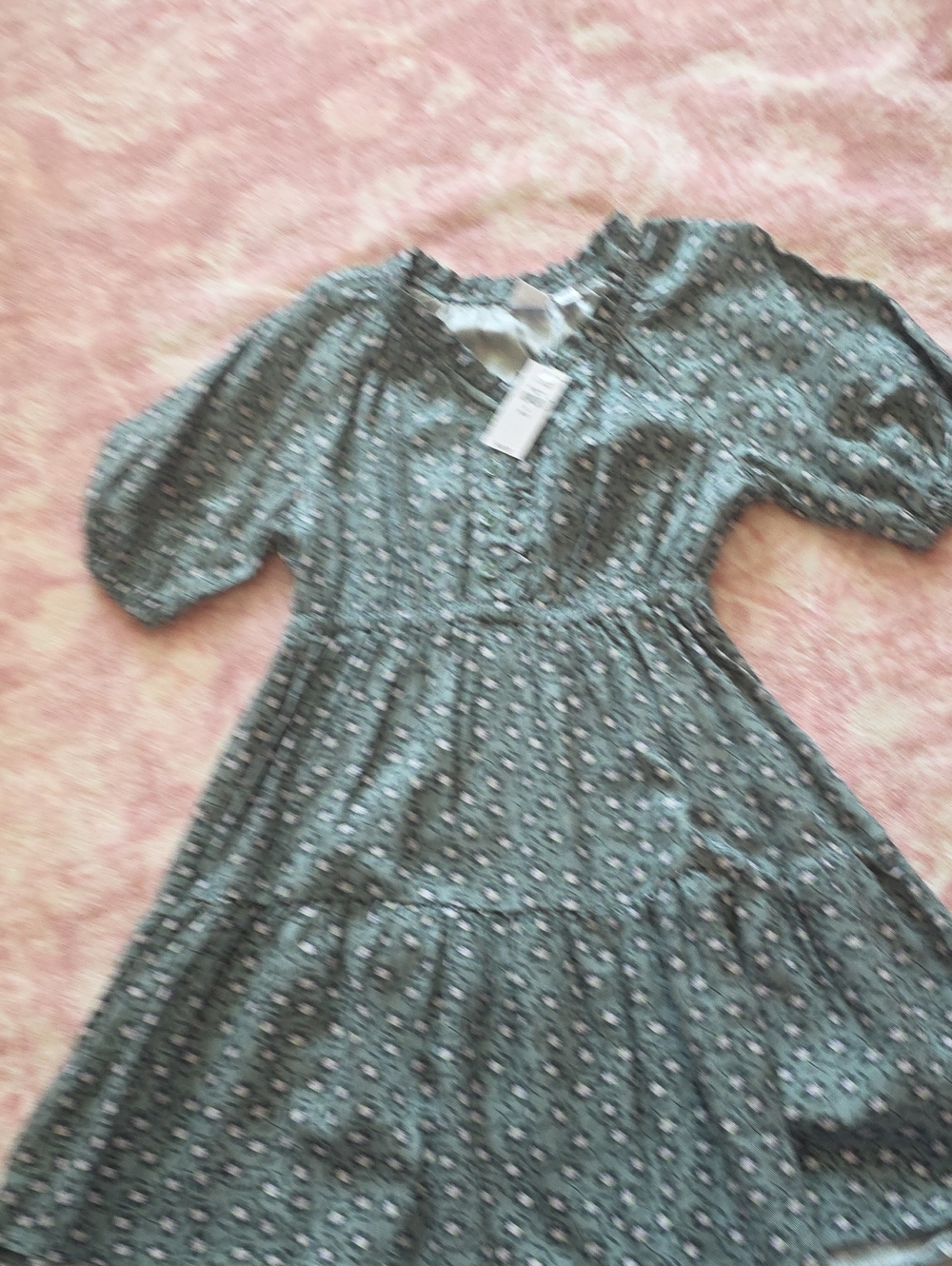 GAP Green Floral Tiered Dress with Puff Sleeves